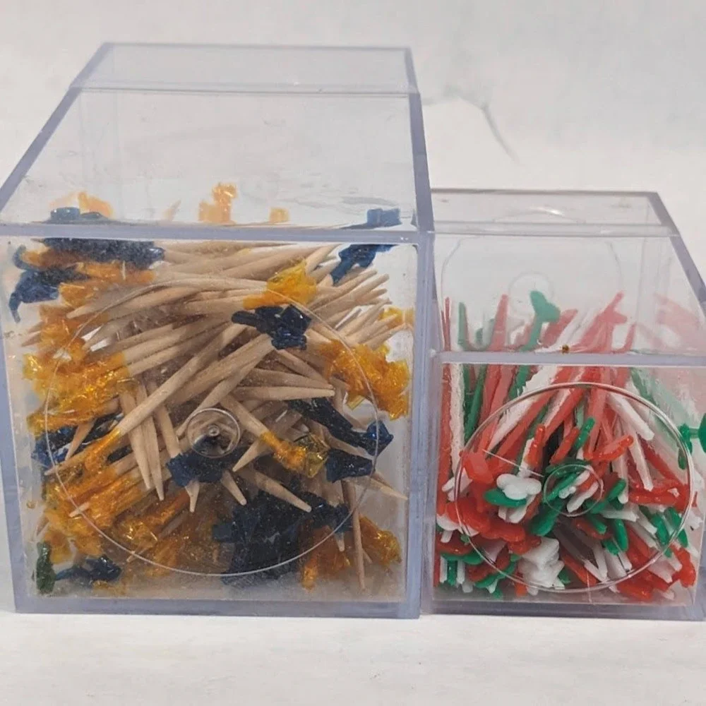 Vintage Soodhalter Plastics Part-T-Frills & 4-Aces Cocktail Picks Set MCM Party‎